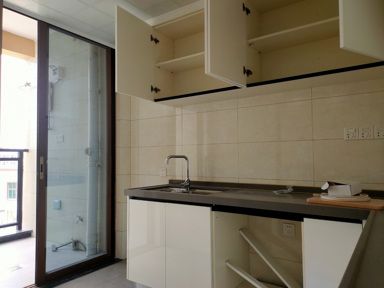 鳳崗小產(chǎn)權(quán)房