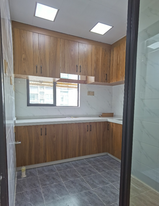 小產權房屋如何出售？需要提供什么材料？