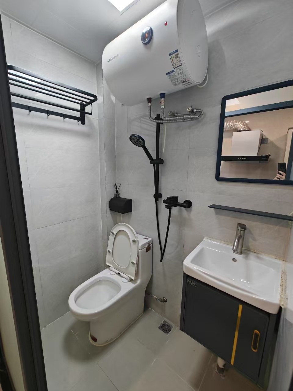 1747384178369060.jpg 07418af51a97d47c901c06e81355baf.jpg