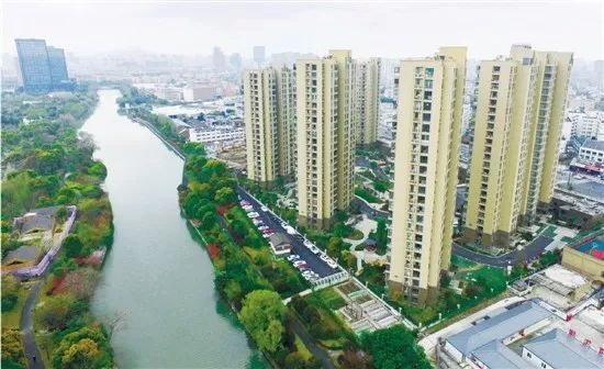 大多年輕一輩早早買了房搬出去