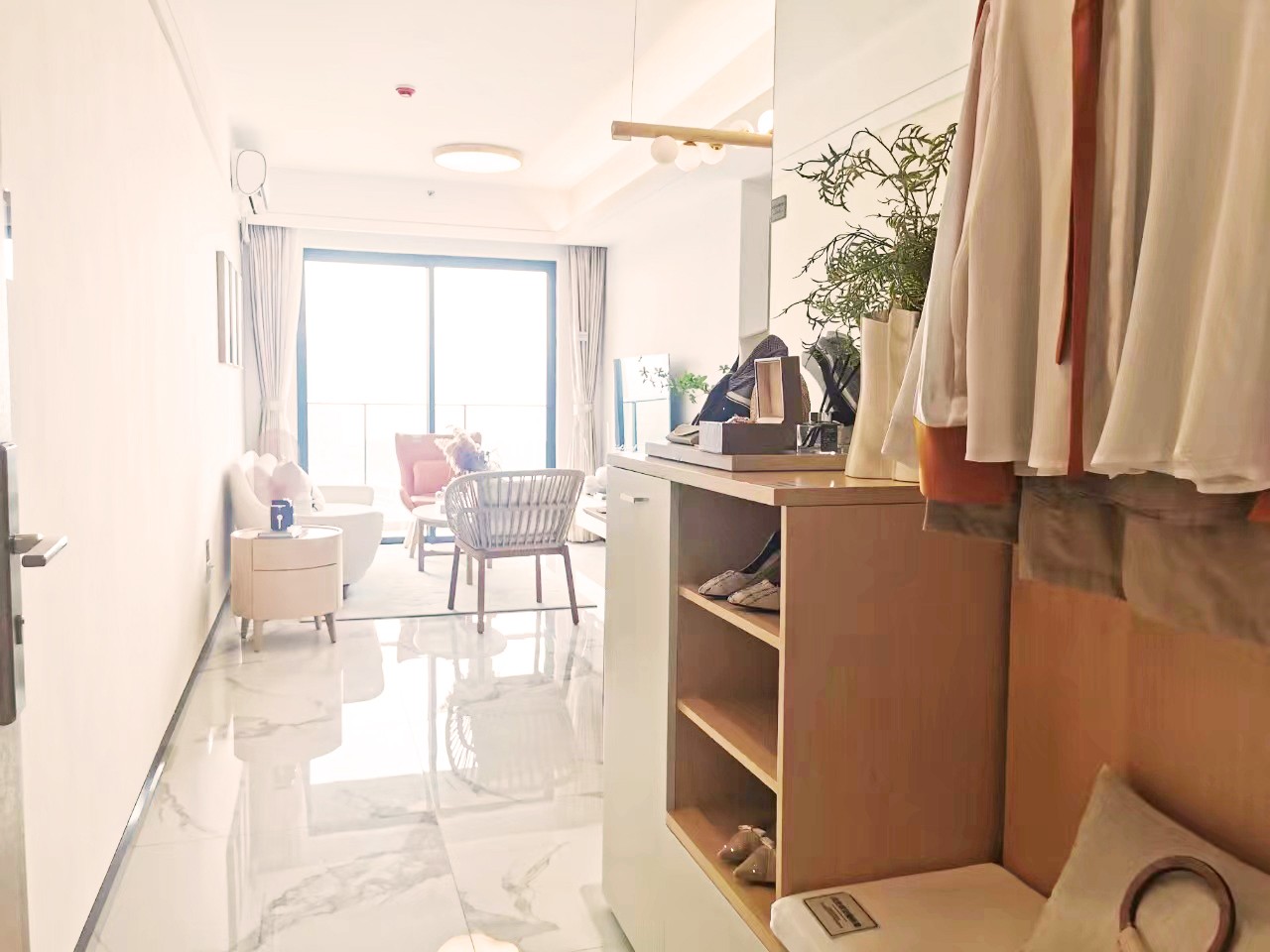 深圳光明小產權房|智尚花園，2.3萬/平方，鳳凰城地鐵站